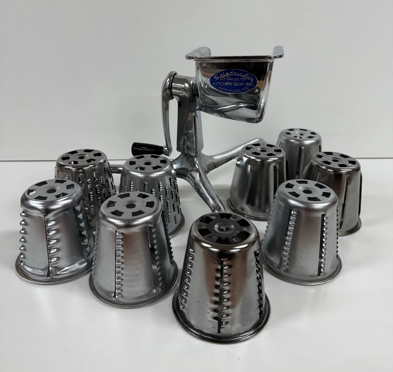 Vintage Saladmaster Food Processor With Stand 9 Cone Attachments Chops Slices !!
Opens in a new wind