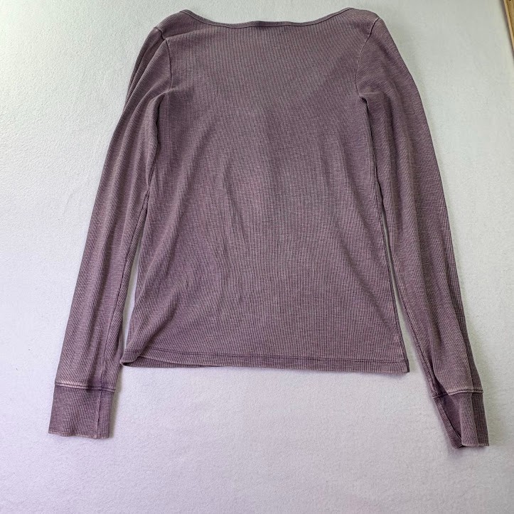 Universal Thread Women's Medium Ribbed Henley Sco… - image 7