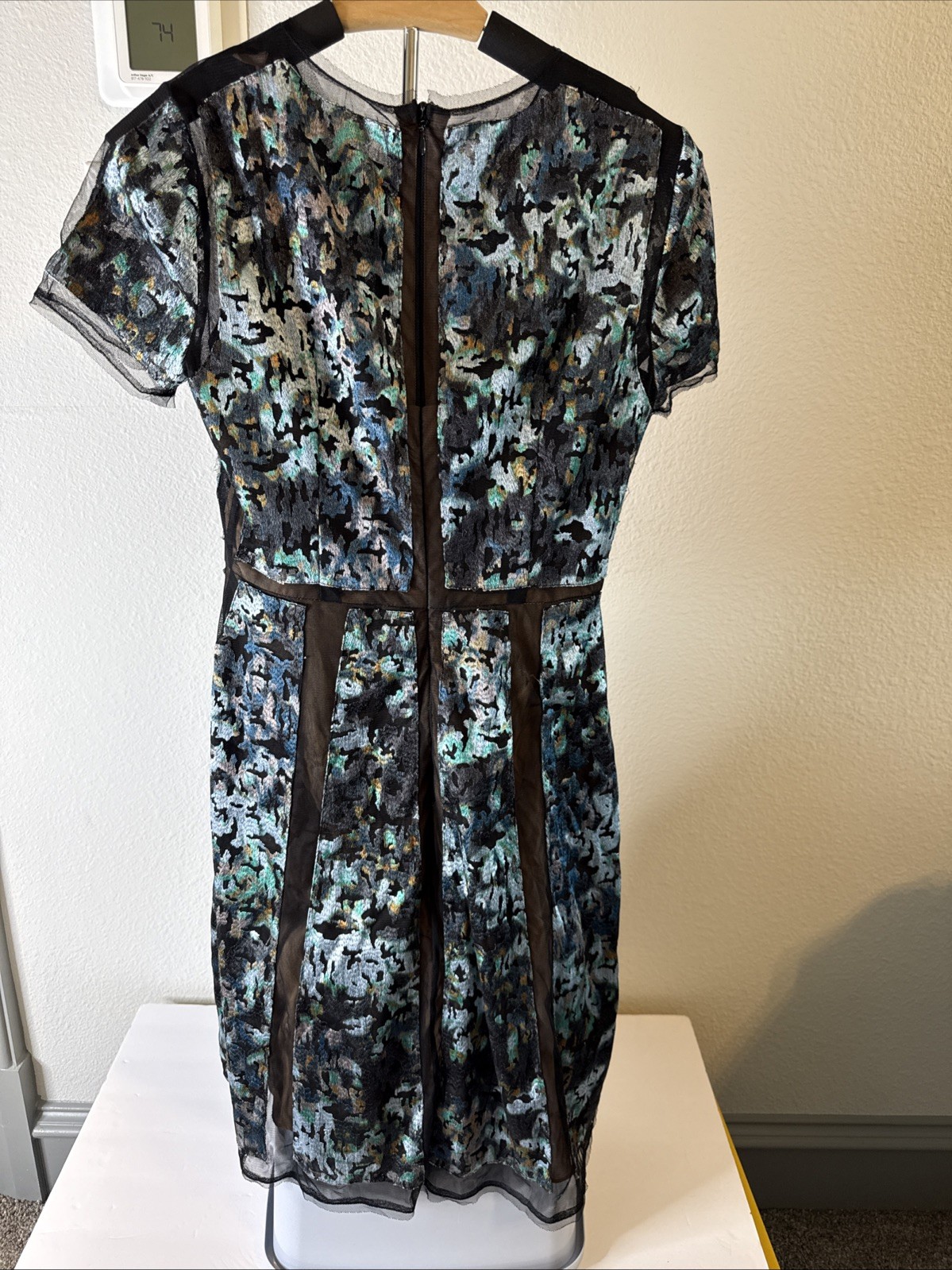 BCBGMAXAZRIA Women’s Green Purple Blue Floral Watercolor Sheath Dress Size 6