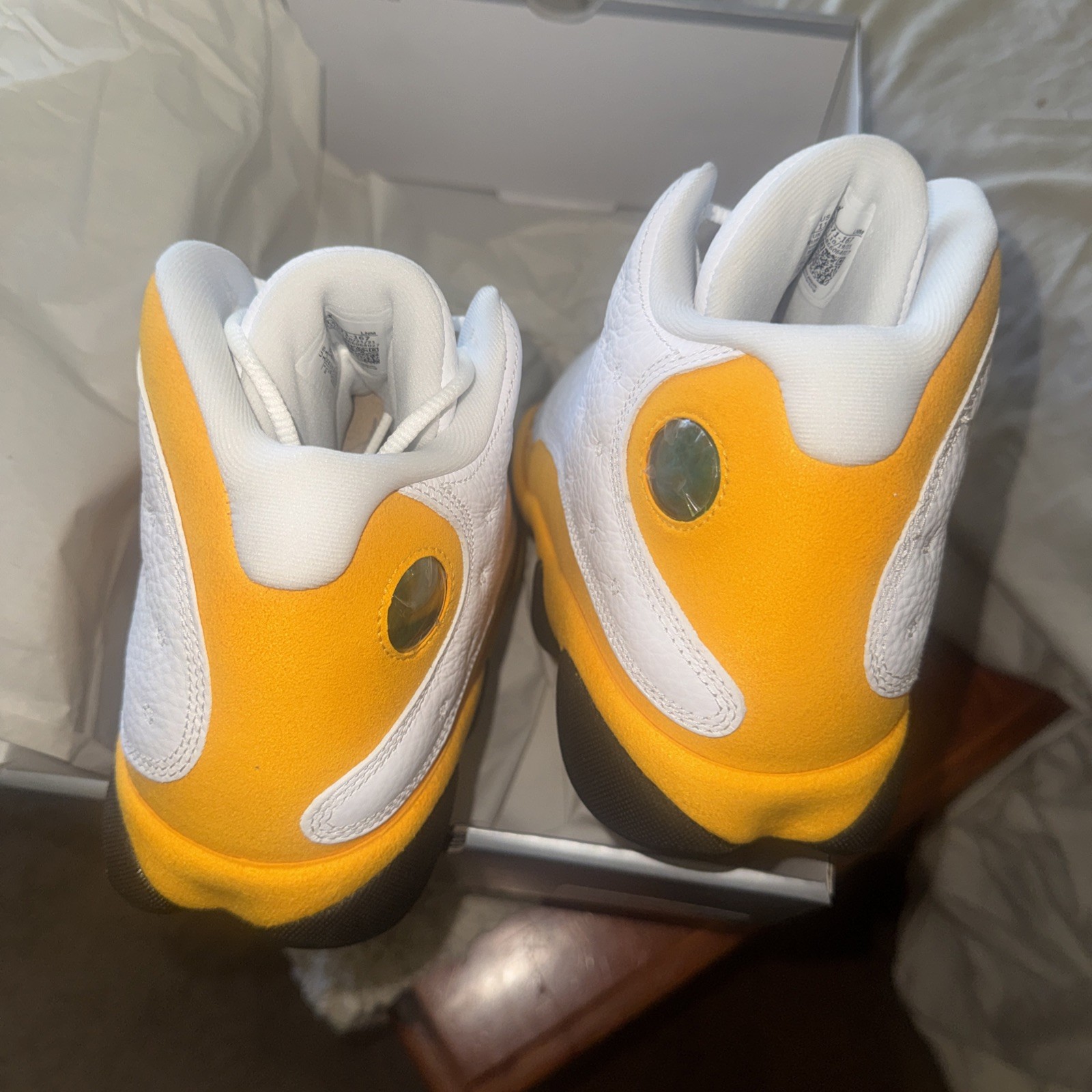 Size 11 - Jordan 13 Del Sol 2022 thumbnail 2