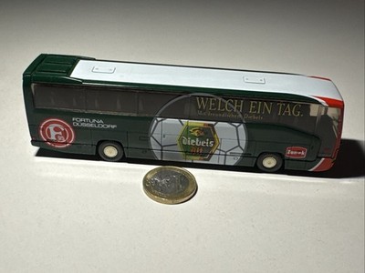 NR567 Wiking MB O 404 RHD Bus Fortuna Düsseldorf Mannschaftsbus F95 Diebels Alt