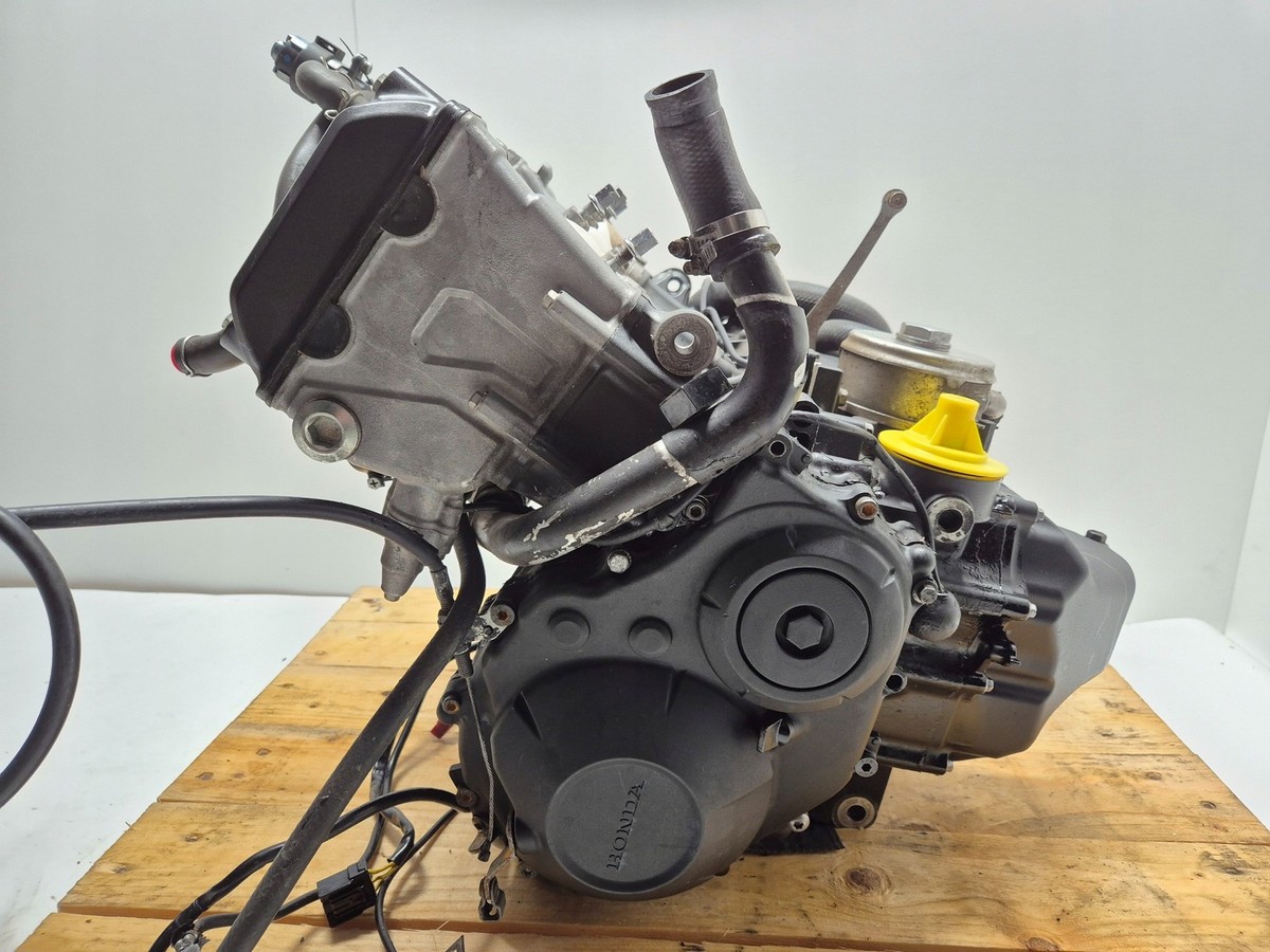 Honda CBR 1000 RR SC59E2010041 Engine 1 Piece | eBay