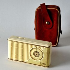 Taschenradio AEG Carina mit Original-Tragetasche, 1961
