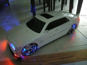 chrysler 300 hemi tyco rc