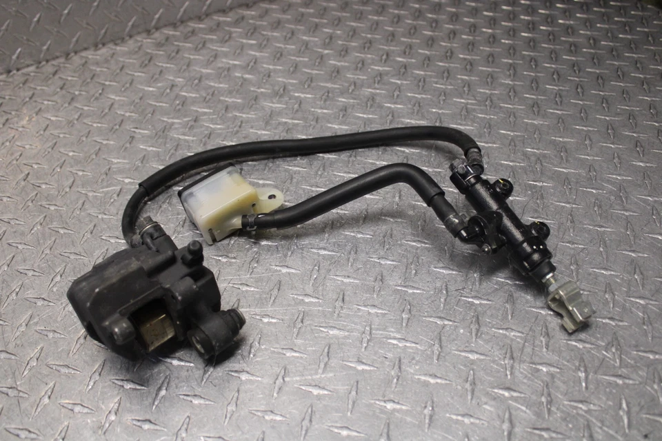 13 / 17 Honda CB500X / CB500F Rear Brake Caliper Master Cylinder Hose Set - Image 2 of 4