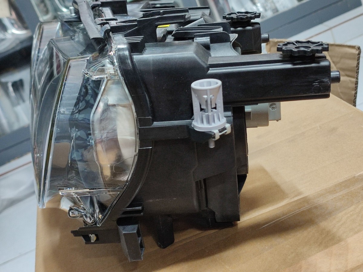 BMW E46 Compact headlight left Euro !NEW! GENUINE 63126901969 | eBay 