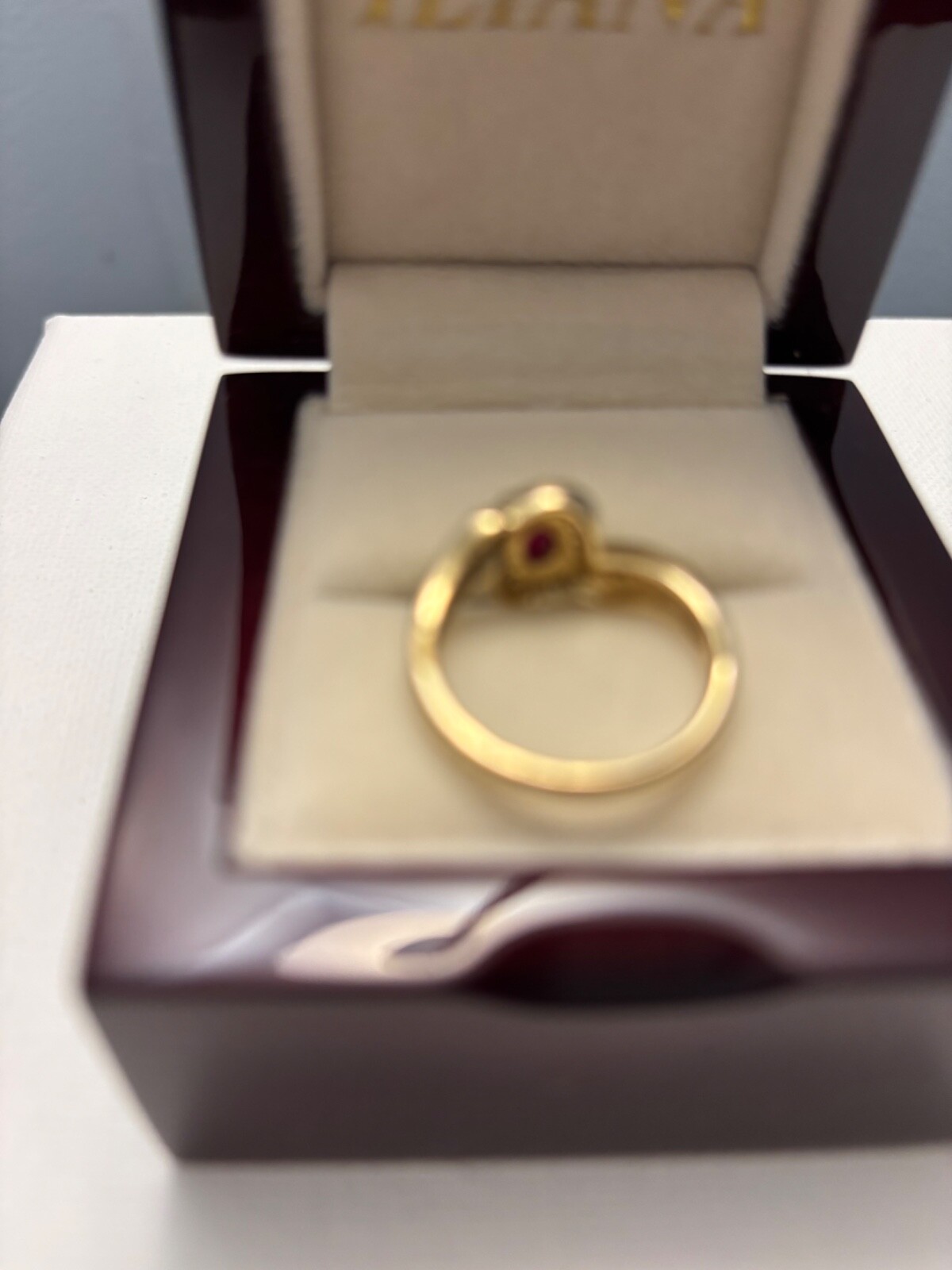 Burmese ruby  and diamond ring - image 6