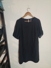 Ann Taylor Bkack Embroidered Dress Size 8.                             Bin 31