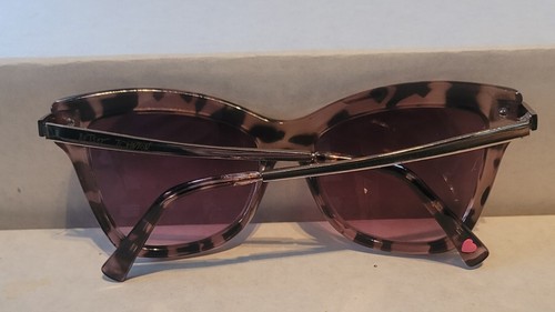 Betsey Johnson Womens Cat Eye Tortoise Shell Sunglasses - Picture 2 of 3