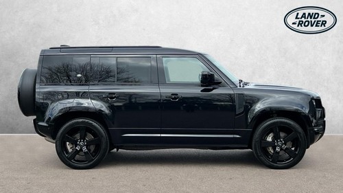 2023 Land Rover Defender 3.0 D300 X-Dynamic HSE 110 5dr Auto With Climate S - Picture 5 of 24