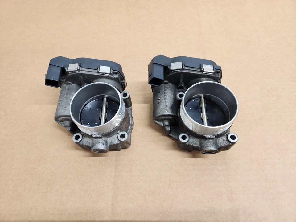 BMW 550i GT 2010-2017 xDrive 4,4 L par de carrocería del acelerador 7555944 válvula OEM #S130 Foto 3 de 4