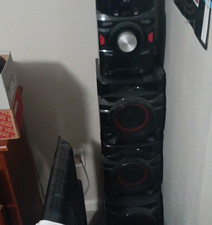 LG SN7R Black 5.1 Channel Sound System HDMI Wired/Bluetooth Rectangular