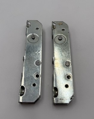 Dacor Range Oven Door Hinge Receiver Receptacle Pair OEM 62075