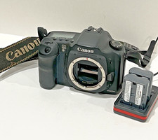 Canon Classic EOS 10D Digital SLR Camera - Body Only W/ Charger  Batteries