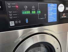 IPSO WFF100 JLA 22 Hard Mount Commercial Washer With Raising Plinth