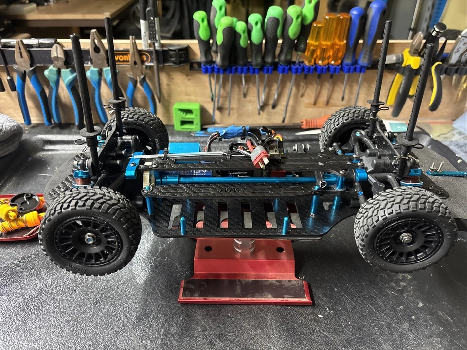 Tamiya TT01 Carbon Chassis Chassis Kit Brushless - Image 3 of 4