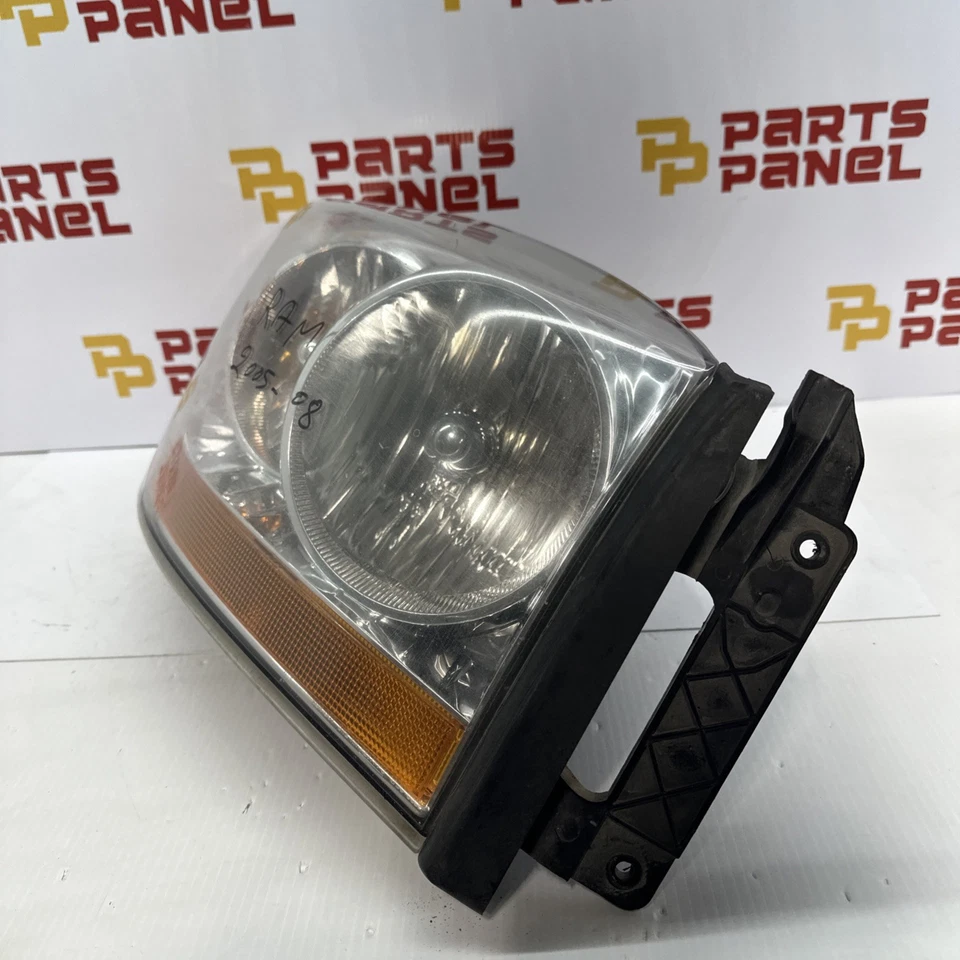 GENUINE 2006 MOPAR RAM 1500-3500 RIGHT HAND PASSENGER HEADLIGHT WITH HALOGEN⭐ Foto 3 de 4