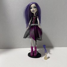 Monster High Doll First Wave Original Ghouls Spectra Vondergeist Incomplete