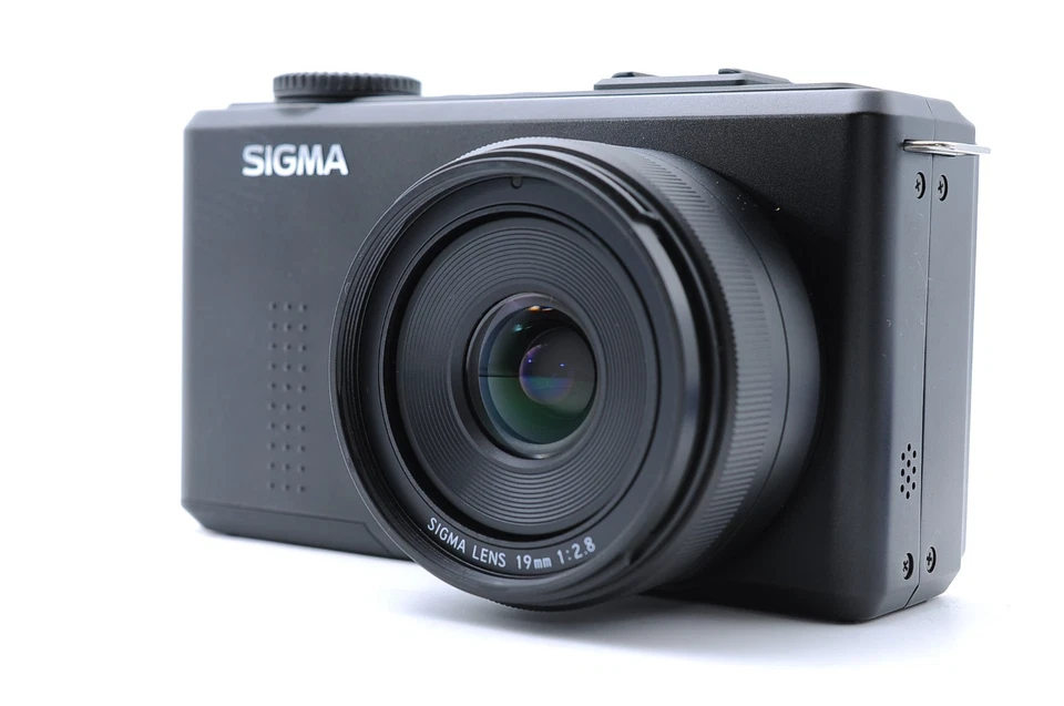 Near Mint Sigma DP1 Merrill 46.0MP Compact Digital Camera Black w/ Charger - Image 3 of 4