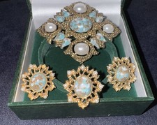 Signed SARAHCOV Turquoise Splendor Set Brooch Earrings Ring Faux Turquoise & Pea