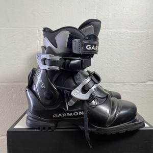 GARMONT Libero Nordic Telemark 3-Pin Ski Boots Black Mondo 25.5 Men\'s 8 Selling a pair of Garmont Libero 3-pin telemark boots with  main image 3