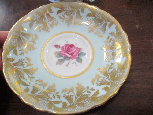Paragon Cabbage Floating Rose Double Warrant gold filigree teacup & saucer minty - Picture 4 of 12