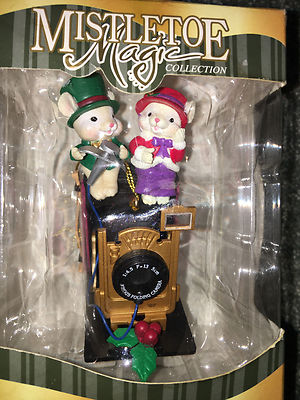 Mice Liebespaar Faltbar Kamera Mistletoe Magic Collection Weihnachts Deko Trevco