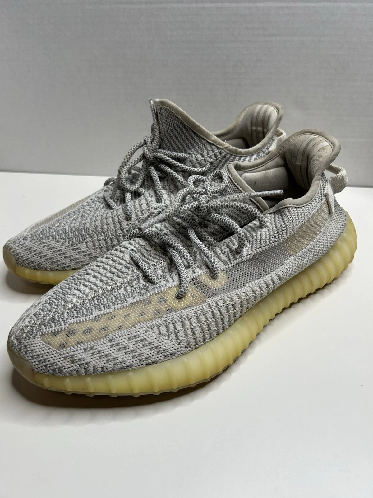 Adidas Yeezy Boost 350 V2 statiche antiriflesso taglia 11 usate EF2905 senza scatola