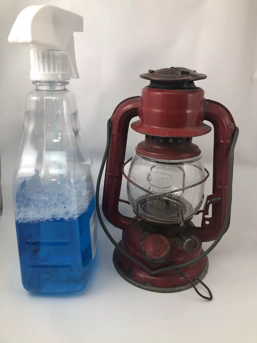 Vtg 1950 s DIETZ COMET Red Kerosene Lantern 8.5 Small Compact H