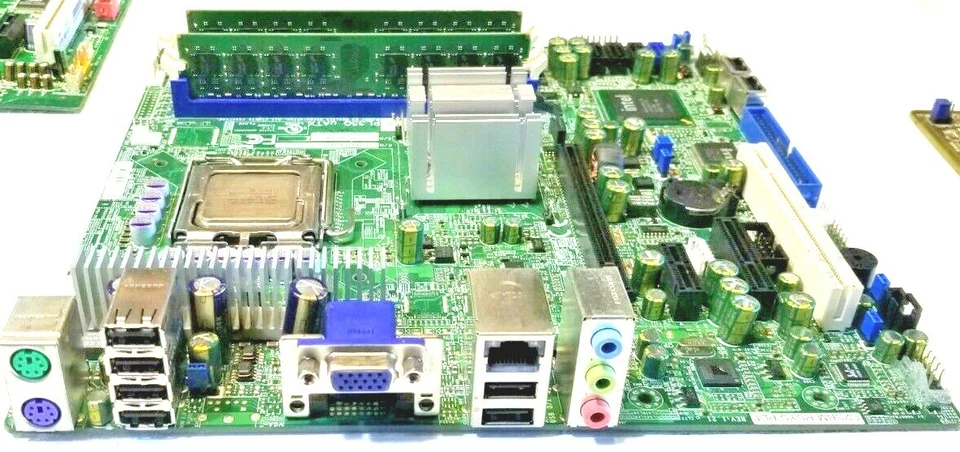 SUPERMICRO C2SBM-RSYS-PL1 REV:1.21 PL35Q uATX + 2.66GHz INTEL SLB6B CPU+ 4GB RAM - Image 2 of 2