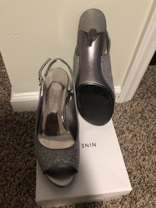 nine west pewter heels