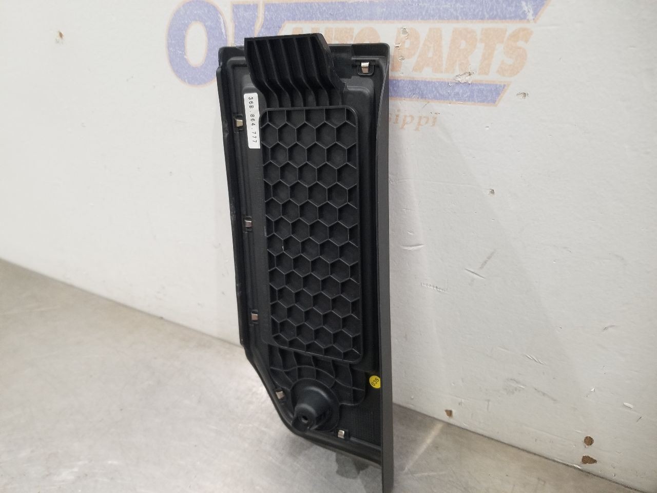Bentley Bentayga Dead pedal P/N 36B864777