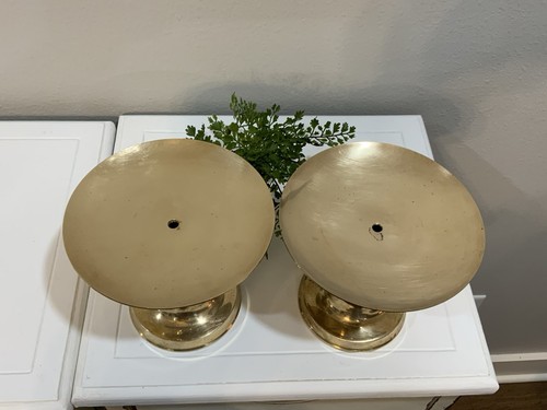 Vtg Solid Brass Round Heavy 6.5” D Pillar Base Candle Holder Set 6” H Taiwan - Picture 8 of 10