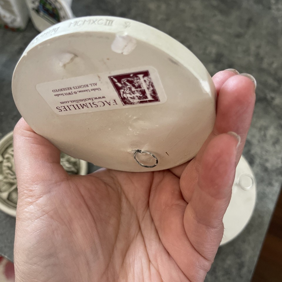 JW H Studio Four Seasons Wall Plaques Spring Summer Fall Winter ...