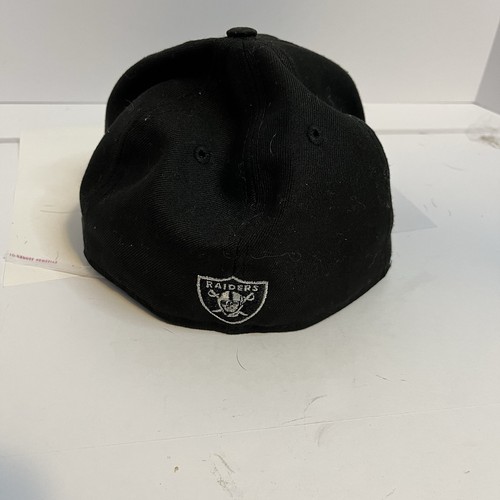New Era 59FIFTY Oakland Raiders Black Fitted Hat Cap Size 7 1/8 NFL - Picture 2 of 5