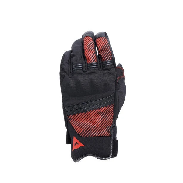 Black Black Red, photo 2 of 7