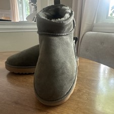 UGG Classic Ultra Mini Boots Women s 9 Olive ...