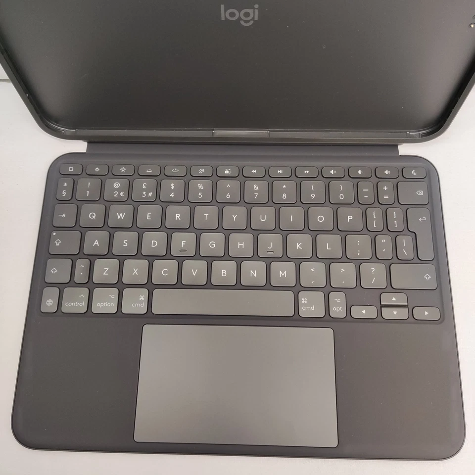 FUNDA TECLADO TÁCTIL COMBO LOGITECH PARA APPLE IPAD PRO 11 PULGADAS M4 Foto 2 de 4
