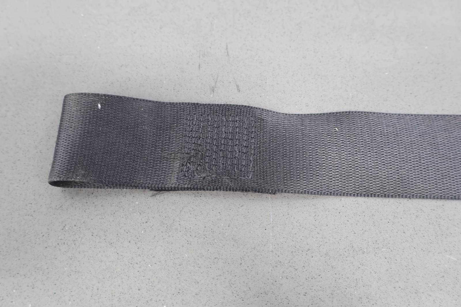 99-03 Aston Martin DB7 Vantage V12 Front Right RH Seat Belt Retractor (Black)