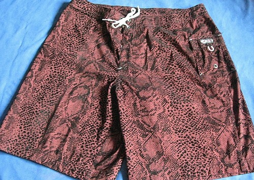 Vintage Hurley Size 34 Velvet Snaked 