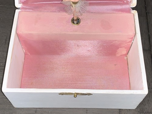 A5 VTG TWIRLING SPIN BALLERINA MUSIC JEWELRY BOX PAINTED WORKS - Picture 3 of 19