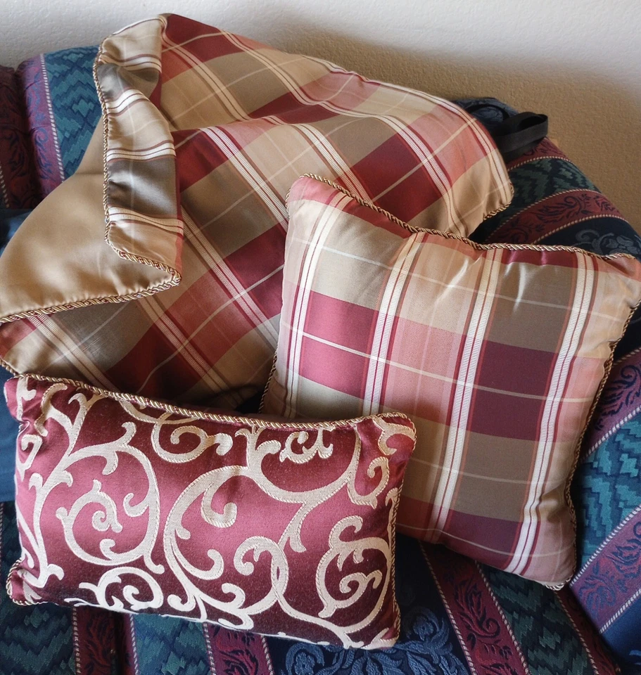 Лот 3 декоративная подушка красное золото клетку и завитки 26» Евро 11 x 18» поясничный 16» квадратный - Изображение 3 из 4