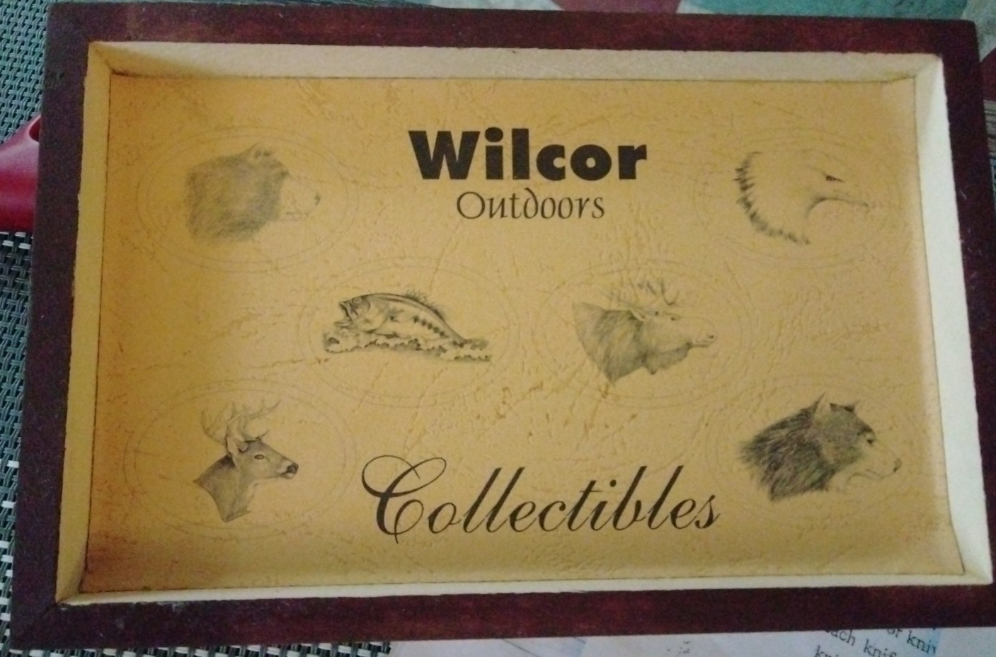 Wilcor Outdoor Collectibles Folding Pocket Knife and Keychain in Wooden Gift Box