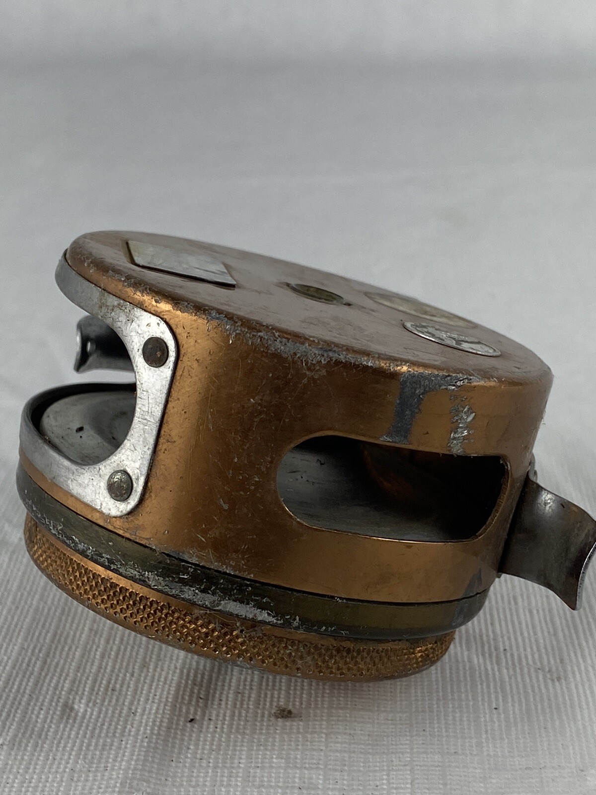 Vintage Eagle Claw Model EC2 Fly Reel Automatic Wind Up Rough Needs Rehab Works