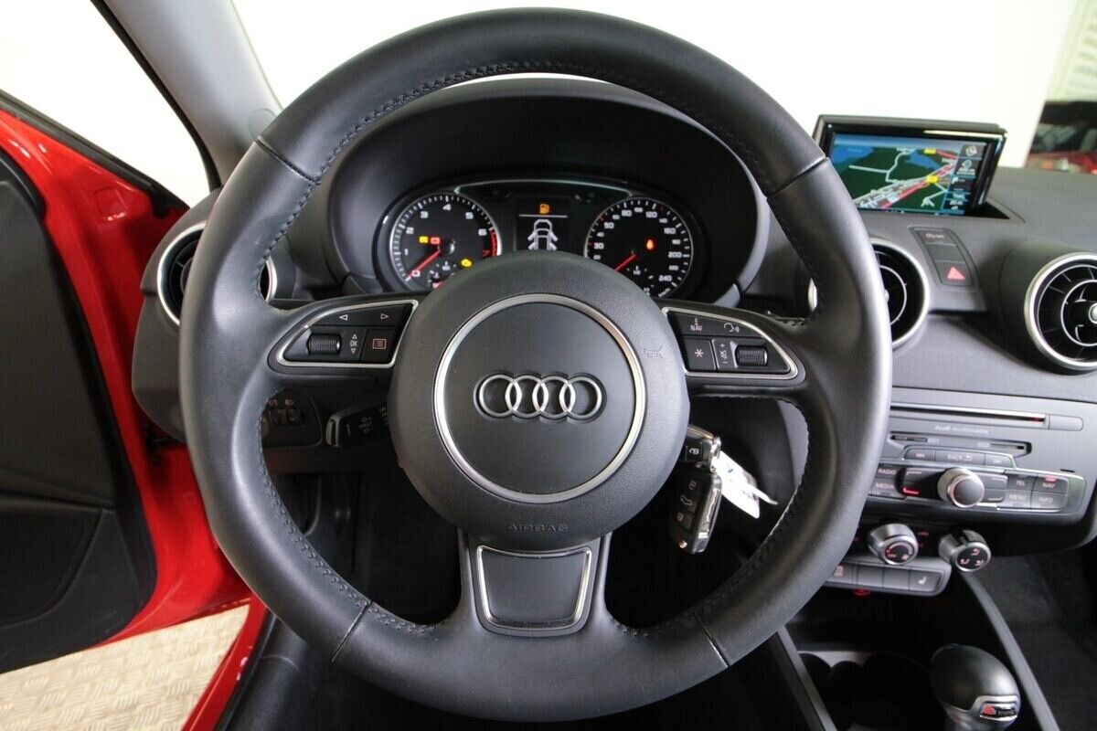 Audi A1 1,0 TFSi 95 SB S-tr.