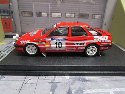 Miniature Trofeu Ford Sierra XR 4x4 – Échelle 1/43 – DHL New Zealand 1988 N°10 – Stokes/prevente – Spark