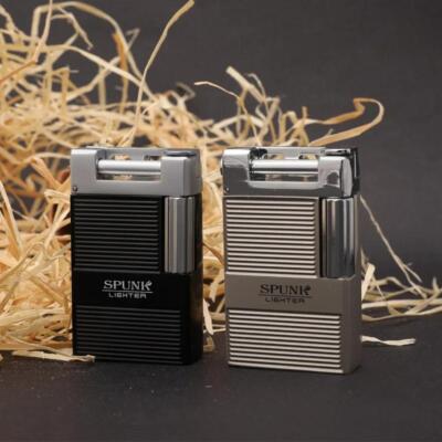 SPUNK Metal Sand Wheel Lighter Outdoor Windproof Butane Gas Slant Fire Design