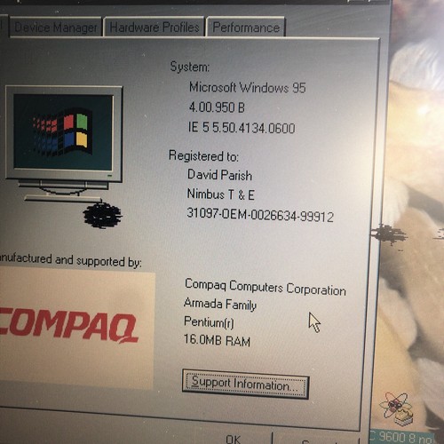 Compaq Armada 1590DT Vintage Laptop - Picture 5 of 8