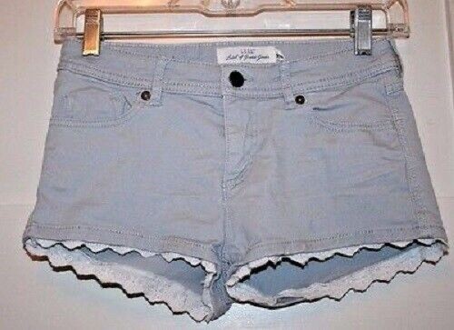 H&M Girl's Shorts with Lace Trim Blue Size 11/12 - Picture 3 of 3