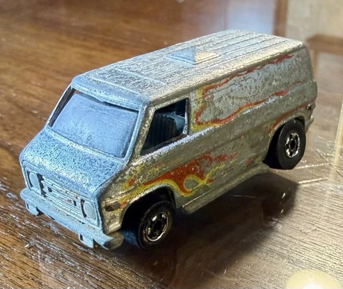 VINTAGE HOT WHEELS "SUPER VAN FLAMES"! 1974 CHROME